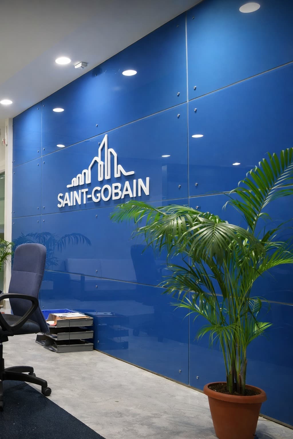 Saint-Gobain